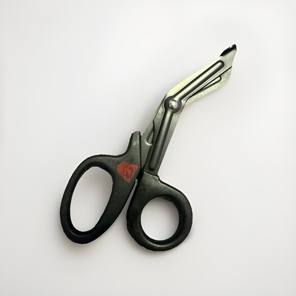 Fort Troff Safety Scissors - Picture 1 of 3